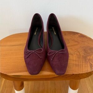 Veronica Beard Cecile Ballet Pumps in Burgundy Suede (Size 8)